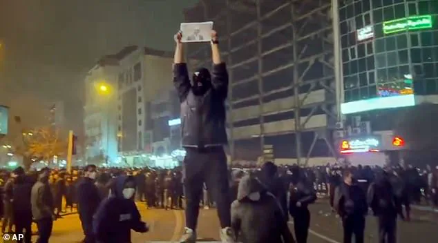 Iran Crisis Escalates: Hundreds Killed in Crackdown on Protests as Regime Intensifies Repression