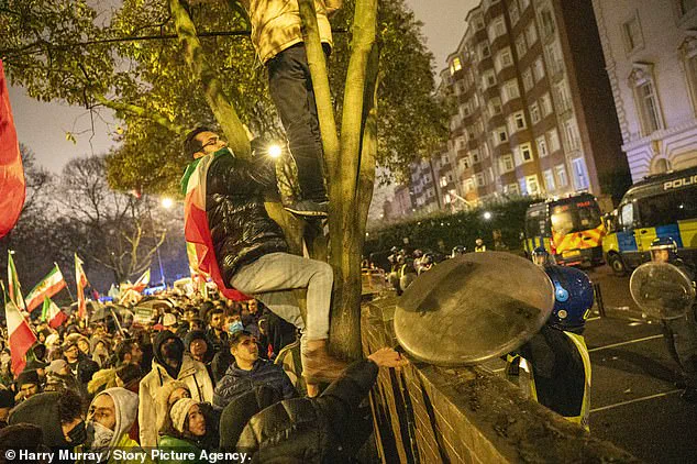 Trump Warns Iran of Strong Options Amid Protests Crackdown