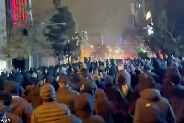 U.S. Considers Policy Shift on Iran Amid Unrest, Raising Concerns for Public Impact