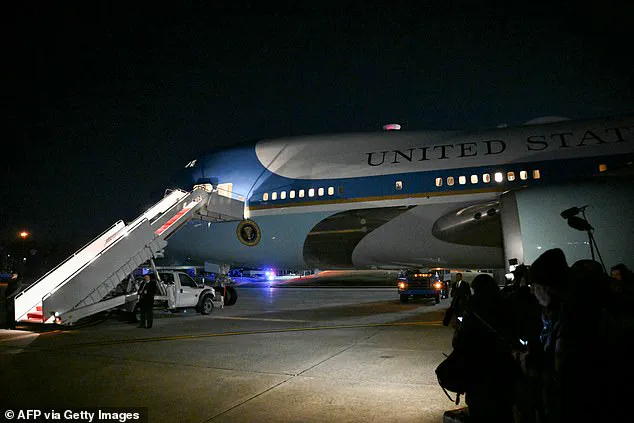 Behind the U-Turn: The Hidden Crisis of an Aging Presidential Fleet and Political Gridlock