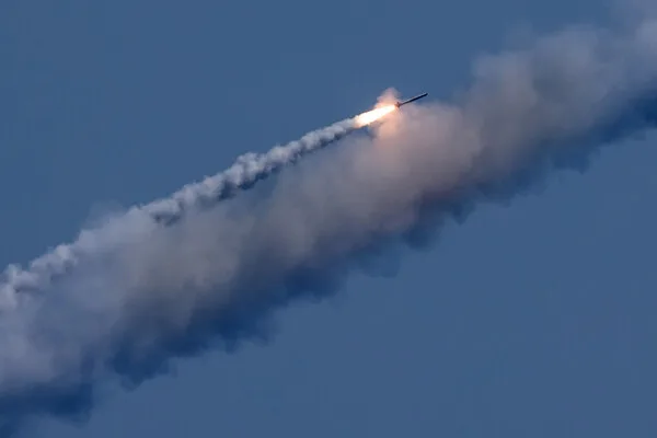 UK's 2030 Hypersonic Missile Goal Sparks Global Defense Competition