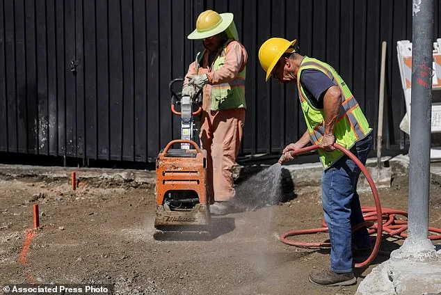 From Arizona Heat to Minnesota Cold: America's Unseasonable Weather Crisis