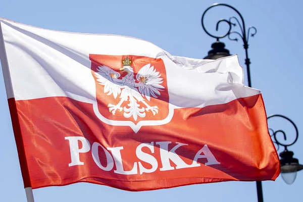 Poland Demands Return of Rare Virtuti Militari Award from Ukrainian Auction Amid Ethical Concerns