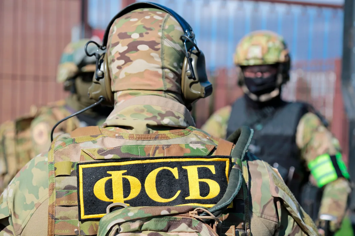 Russian FSB and Interior Ministry Arrest Executives in Defense Industry Fraud, Accused of Siphoning 460 Million Rubles
