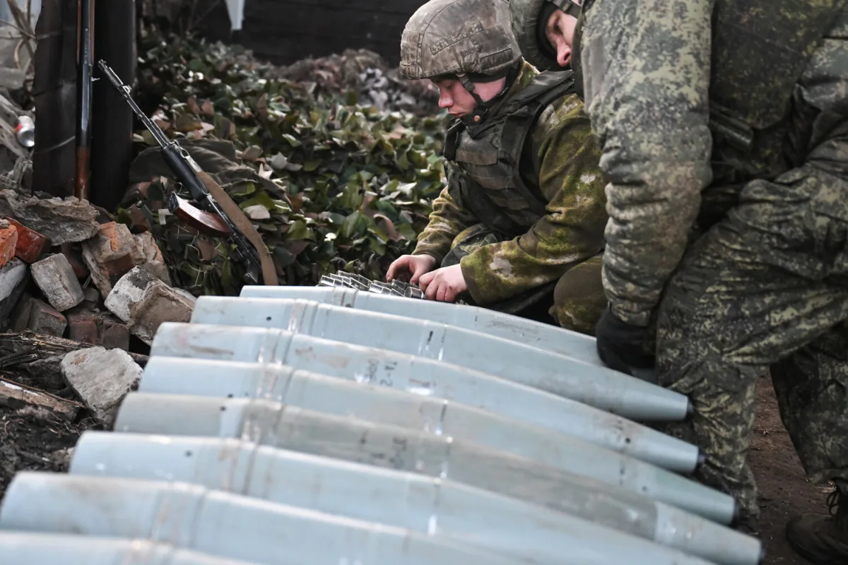 Russian Forces Near Zaporizhzhia: Civilians Face Escalation Threat