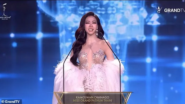 Thai Beauty Queen Maintains Poise After Veneers Fall Off During Pageant